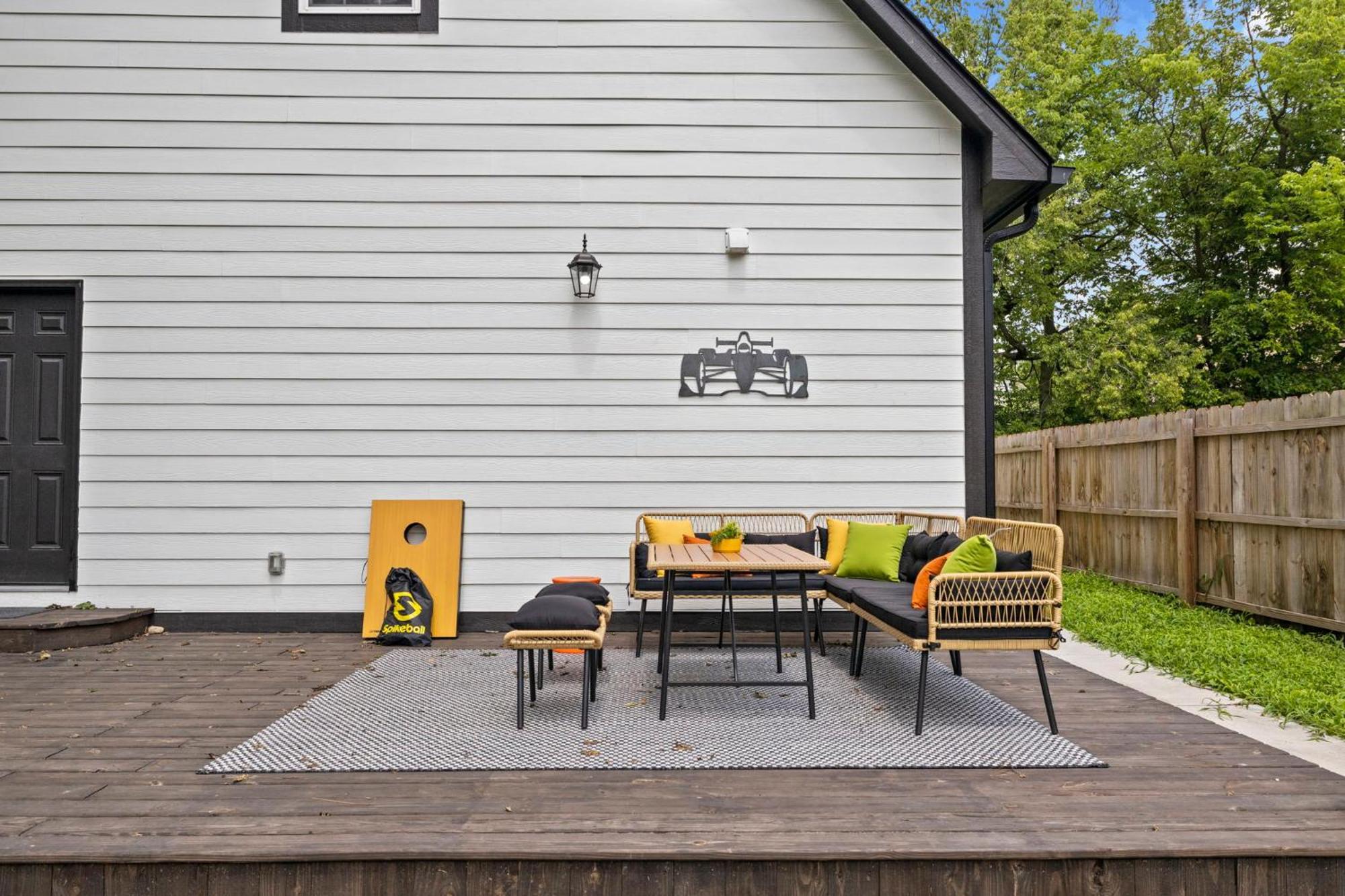Indy 5bd - Pingpong - Outdoor Movie - Bbq Holiday home *